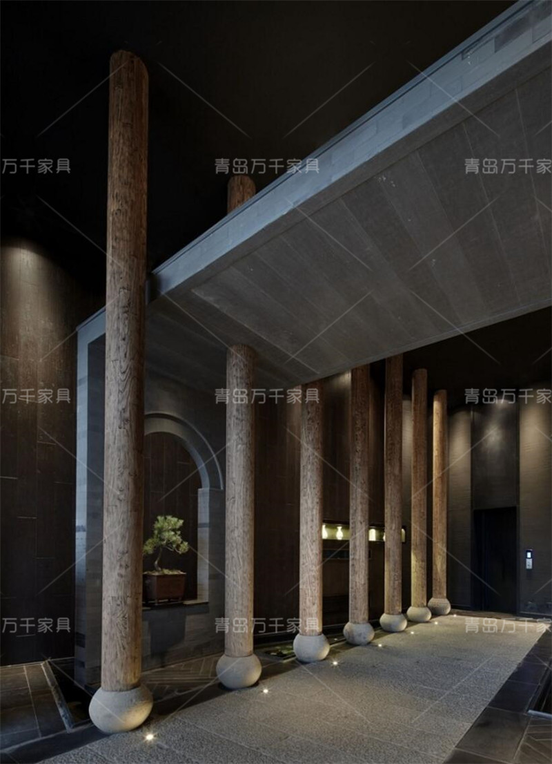  龍茶館